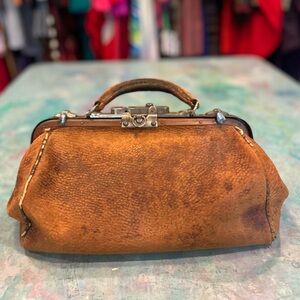 Antique Dr. Bag 💼 💊